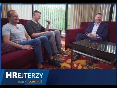 Szef, tłumacz i inwestor.