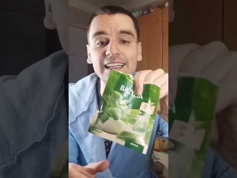 Piotr Latała - Stand-up Short (48s)