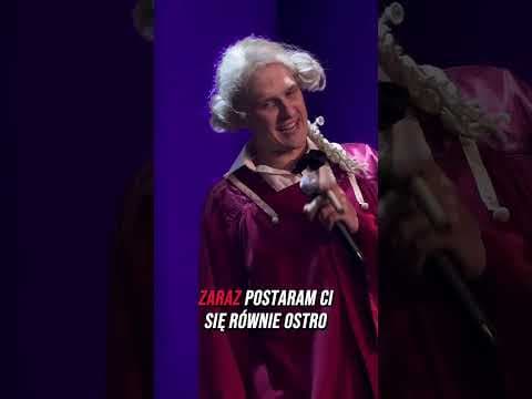 Fragment naszej bratobójczej walki w ramach Roast Battle 2025. Cygaro i Koniaczek Gęg.