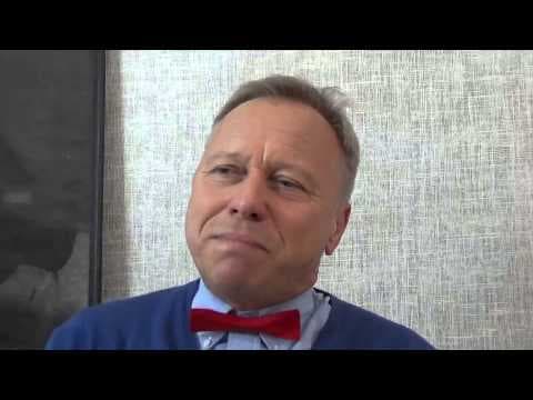 Kanapa Doktora Stand-up'a, odcinek 2 - "Piętno imienia"