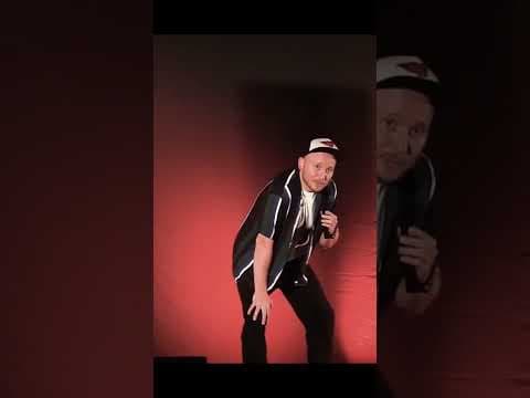 Główną przypadłością ludzi po 30stce jest mówienie o tym jak to jest po 30stce.