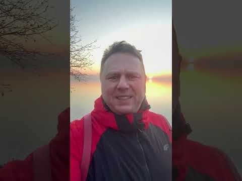 Bartosz Gajda: Polecie, Twójstary, Zwykłybohater