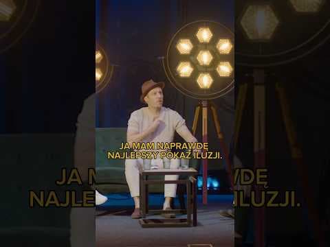 Głód wzięty górą – Snickers ratuje show! Przepraszam, głodny to nie ja.