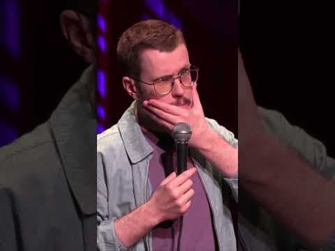 Fragment występu pt. "Drań". Całość na kanale Stand-up Polska