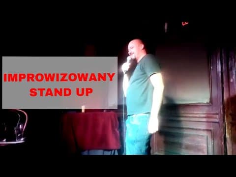 Lekki zawód | Biskup Gada Z Tłumem