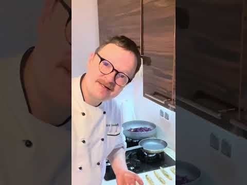 Kucharz Maciej - kaczą część z kapustą i kluseczkami
