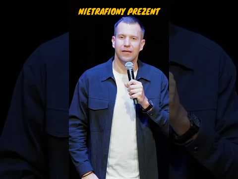 Nietrafiony prezent, to fragment z programu Format VHS, który już niebawem wleci na YouTube.