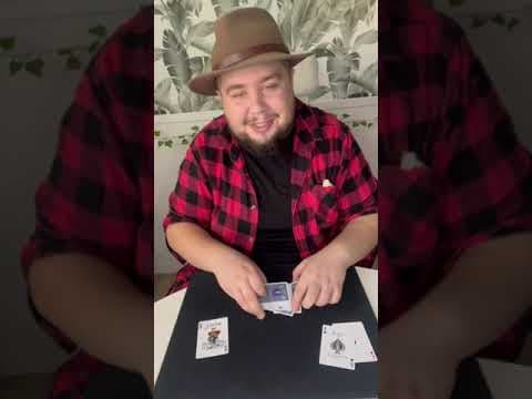 POV: pobrałeś cheaty do Pokera!