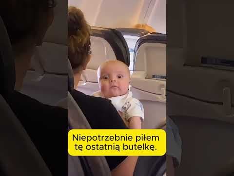 dziecko w samolocie