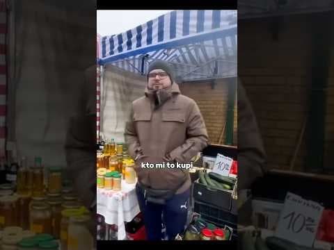 Autobus z klientami ́d