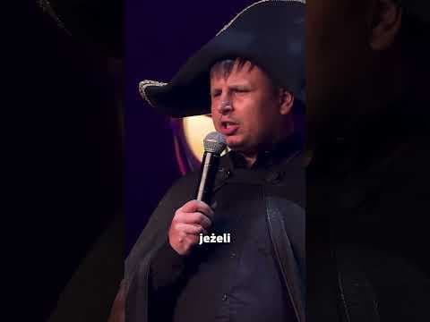 Słodki psiak z Roast Battle No Limits 2025