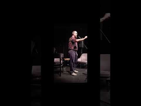 Jarek Żyliński stand-up - Wychowanie dzieci według sokołów