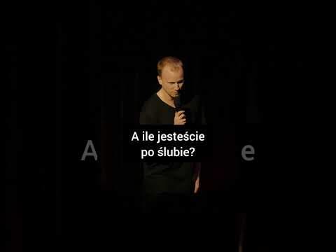 Małżeństwo na stand-upie