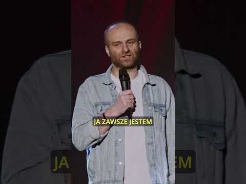 Kobiety ubierają facetów Wyrzucanie ubrań Marcin Zbigniew Wojciech