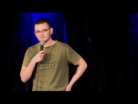 Kuba Łaszkiewicz - Jak przestać być hetero? - STAND UP | 2020