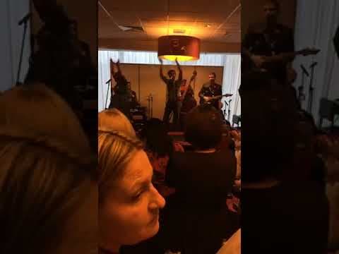 Doktor Please in Red Noises Oh Lord (Foxy Shazam cover)