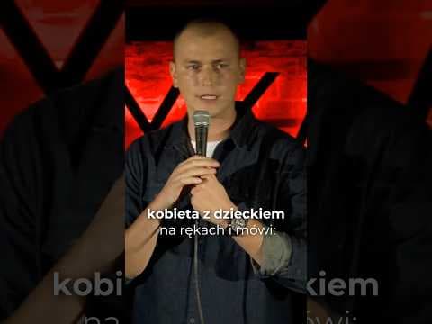 Płaczące dziecko na lotnisku