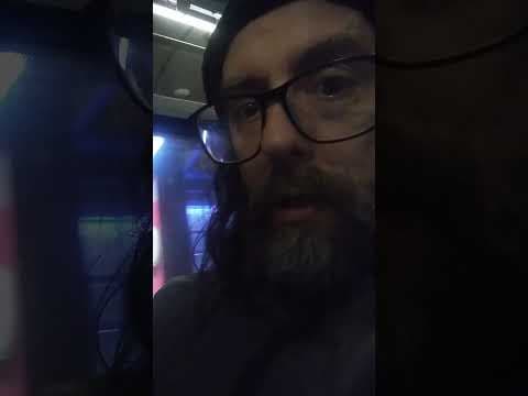 Tutorial siedzenia w autobusie.