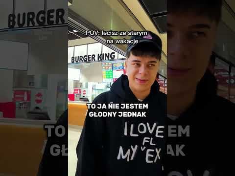 pov: lecisz ze starym na wakacje