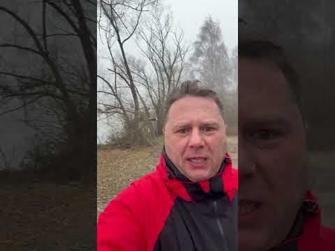 Bartosz Gajda: Polecie, Twójstary, Zwykłybohater