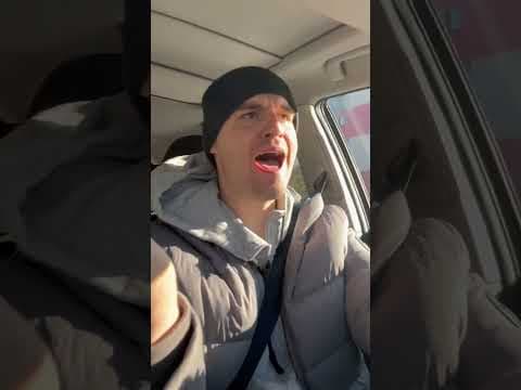 Piotr Latała - Stand-up Short (18s)