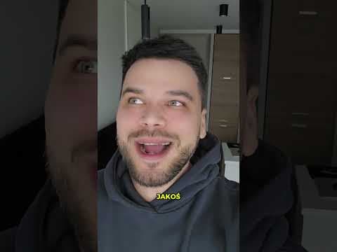 Lecę w telewizorze w reklamach @KomputronikSA