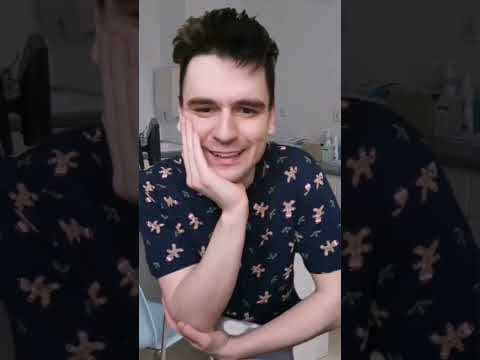 Piotr Latała - Stand-up Short (61s)