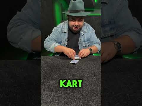 Cztery asy z przetasowanej talii kart