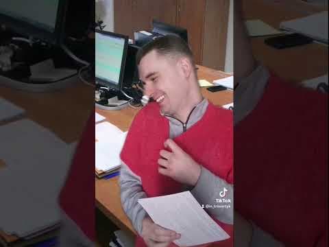 Piotr Latała - Stand-up Short (59s)