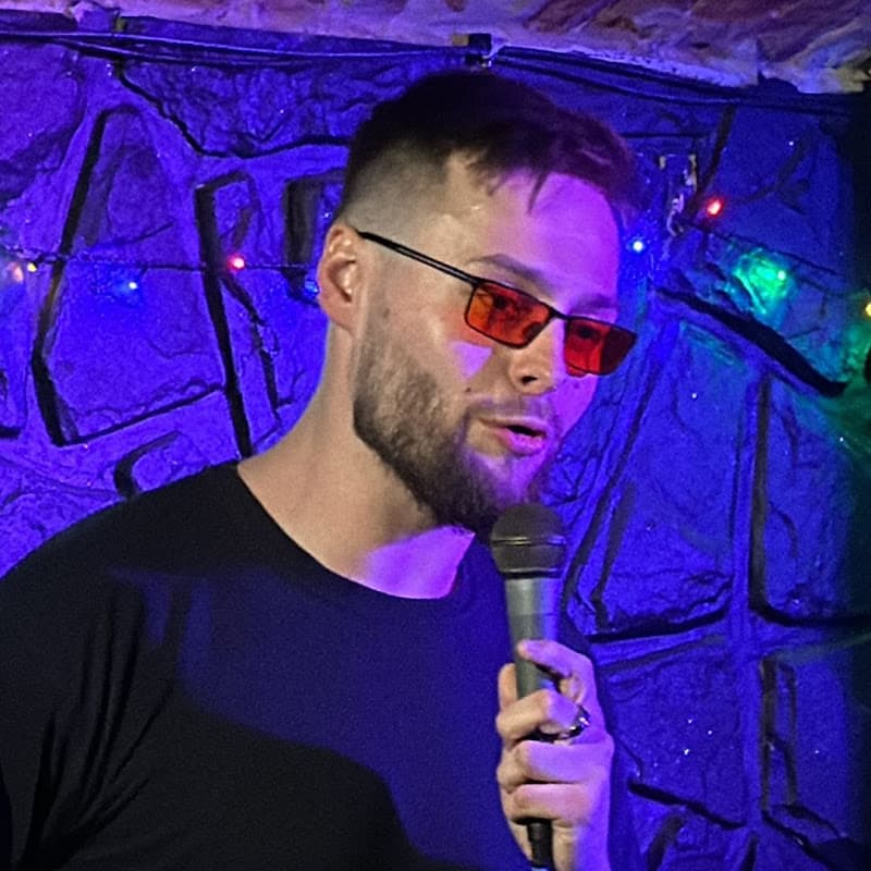 Kamil Maceńko - stand-up komik